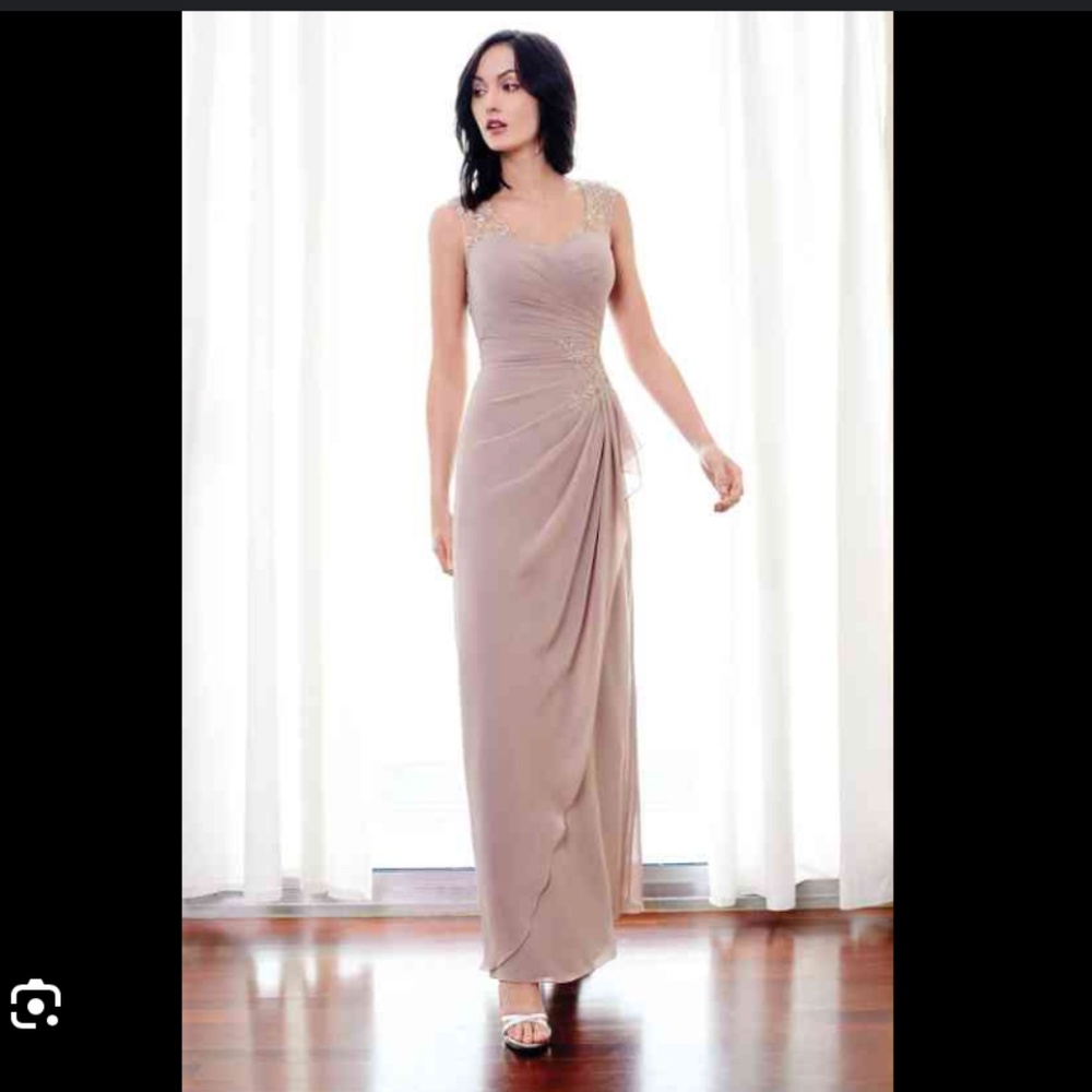 ❤️ Kenneth Winston Mocha Mother of the Bride Dress